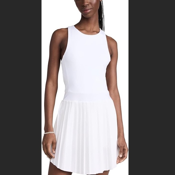 🥒🎾NWOT Varley Tennis Dress - Picture 1 of 3